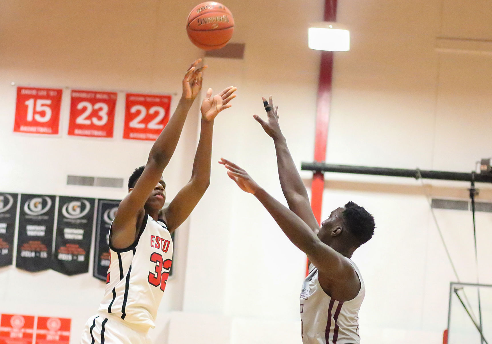 Chaminade vs. De Smet basketball